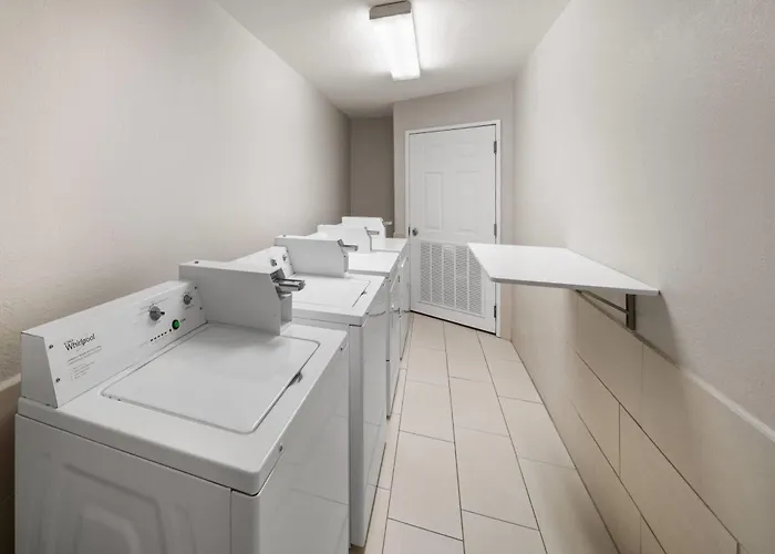 La Quinta By Wyndham Laredo Airport